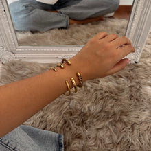 Cargar imagen en el visor de la galería, PULSERA VICTORIA