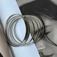 Cargar imagen en el visor de la galería, PULSERA SEMANARIO PLATEADO