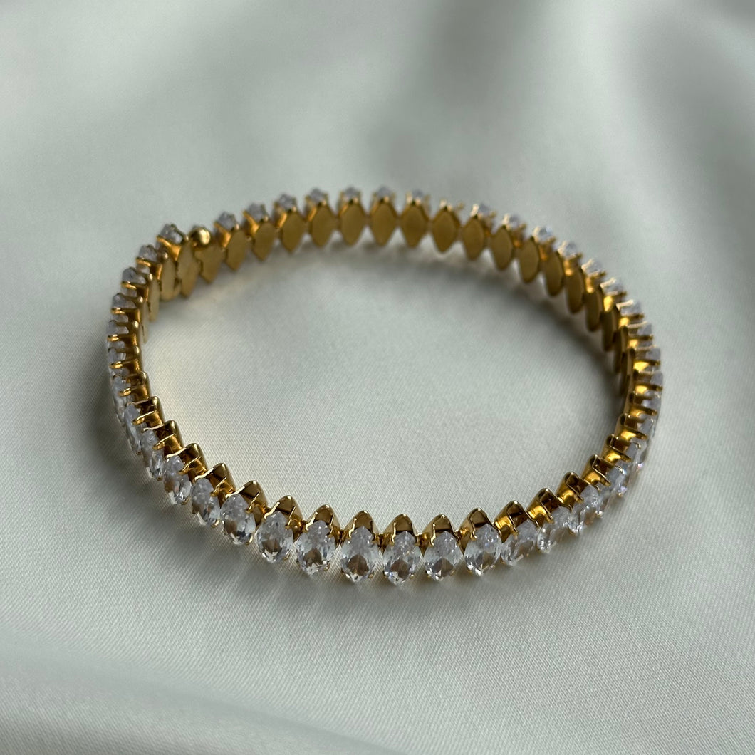 PULSERA DORADA SARA